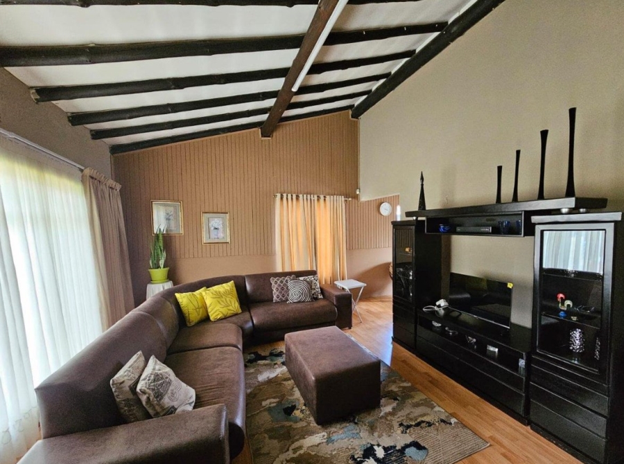 4 Bedroom Property for Sale in Vaalpark Free State